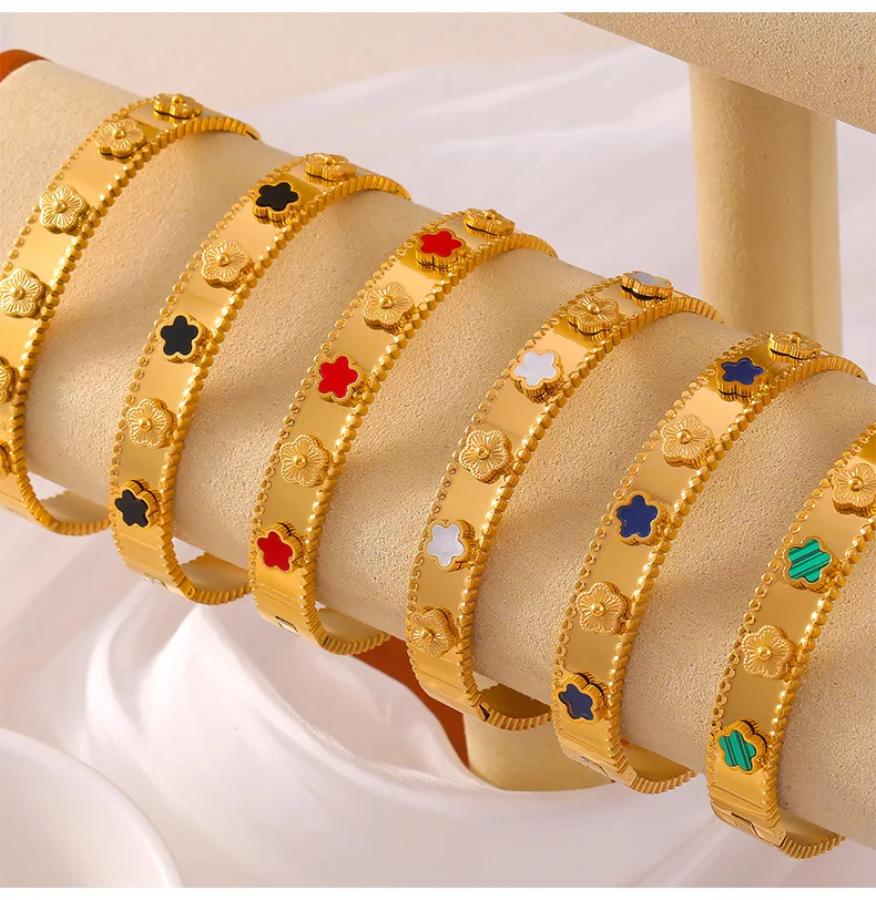 High Quality Plant Five Leaf Flower Bracelet With New Design High-Quality Metal Jewelry For Women Luxurious Gift Clover