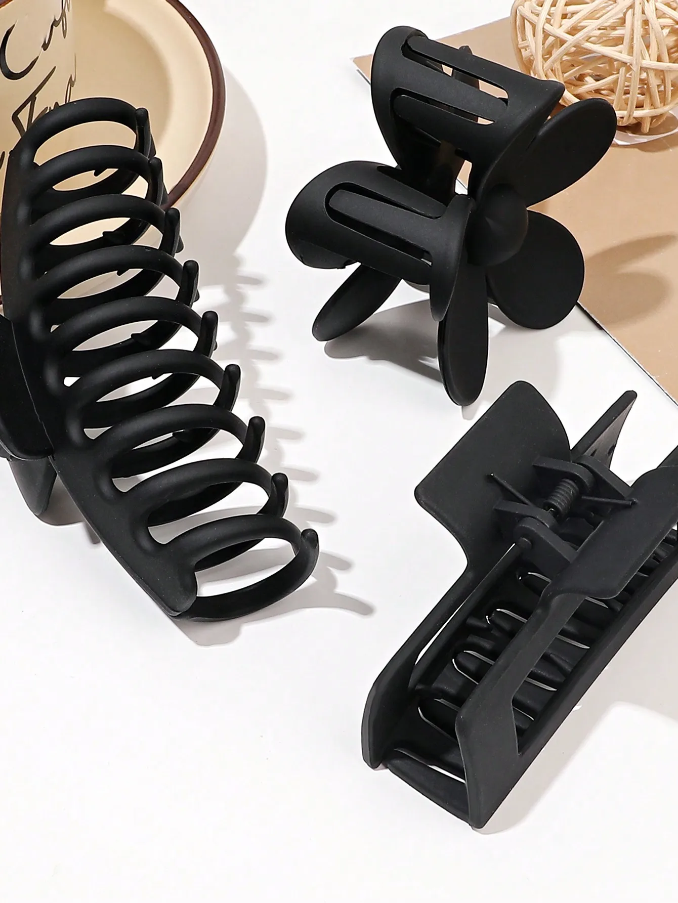 4 Stück klassische schwarze Haarklammern in verschiedenen Stilen, Blumenquadrat, große Haarnadeln, rutschfeste Haar-Accessoires für Frauen, dickes Haar – Detail 8