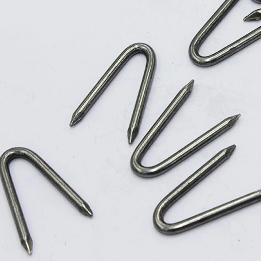 

100pcs U-shaped Nails for Fence Stabilization Garden Stakes Wire Fencing Pegs Fixing Tool Lightweight Metal