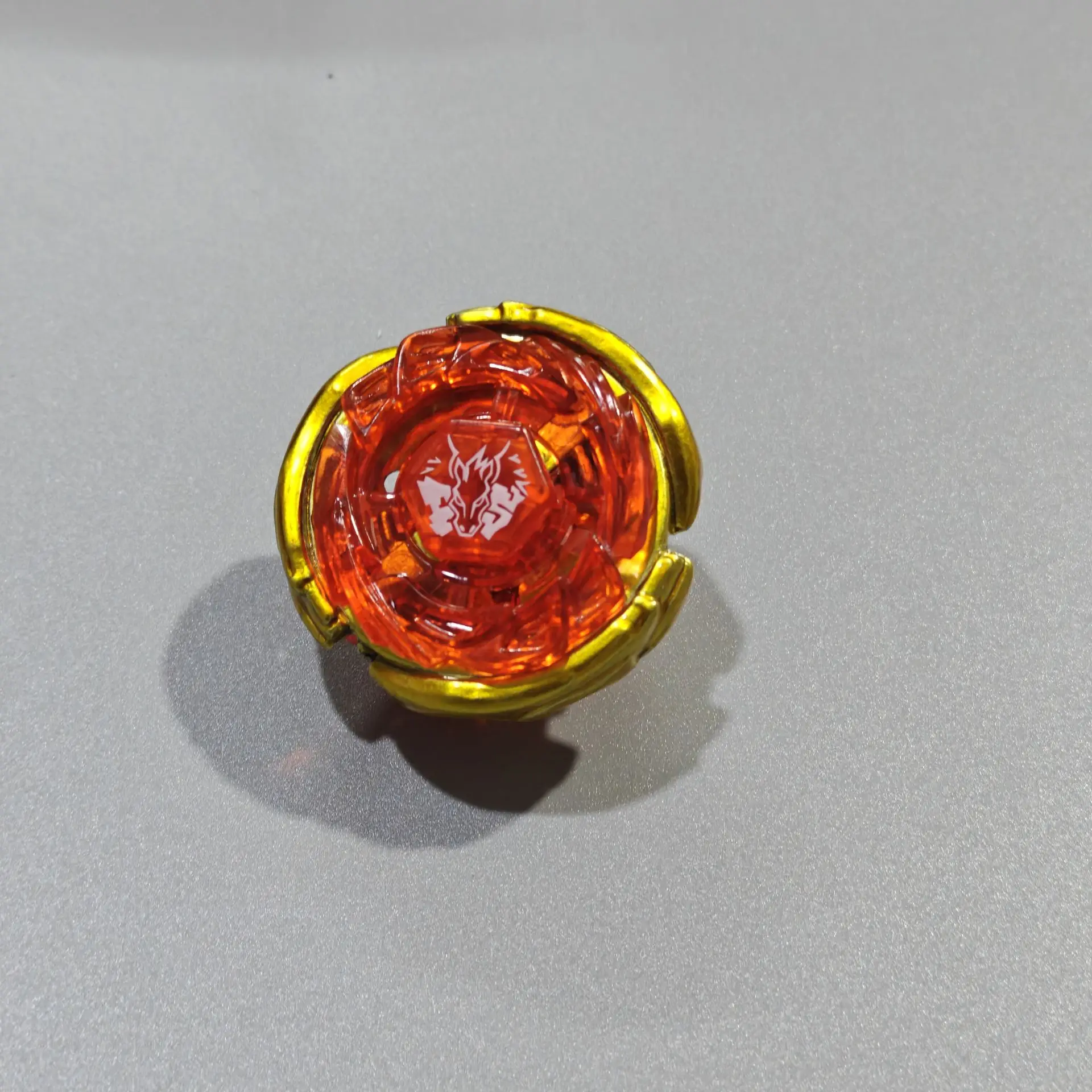 Brinquedo de jogo de batalha de topo giratório BB28 com certificação CE para crianças e adultos durável e divertido