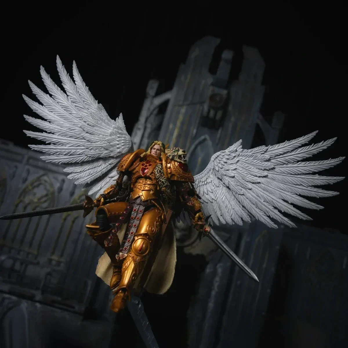 JOYTOY 1/18 Warhammer 40K The Horus Heresy Anime Action Figure Blood Angels Sanguinius Primarch of The IXth Legion Figurine Toy