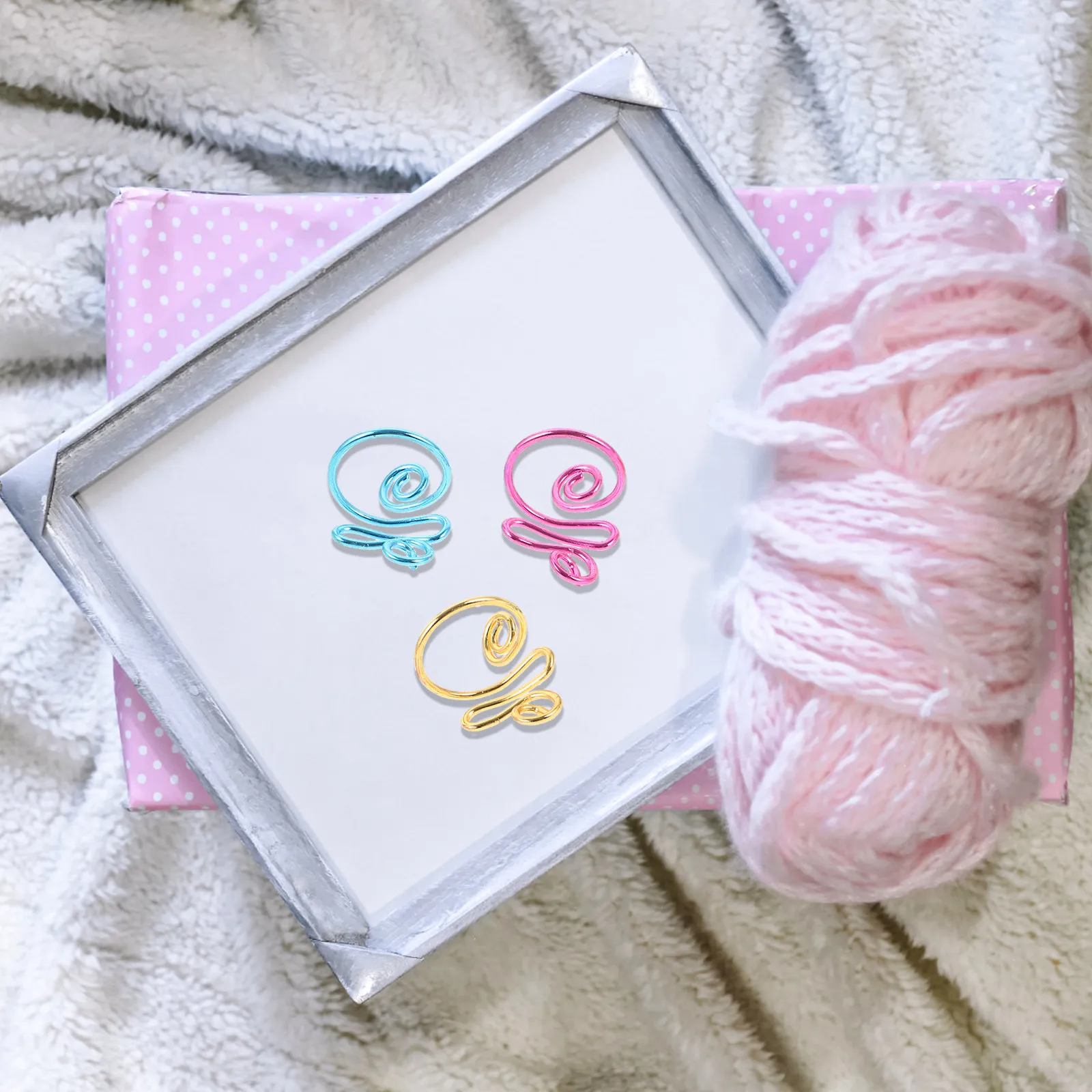 5Pcs Strong Metal Crochet Rings Finger Knitting Loops Yarn Tension Ring Smooth Crochet Tension Ring Decorative Open Finger Rings