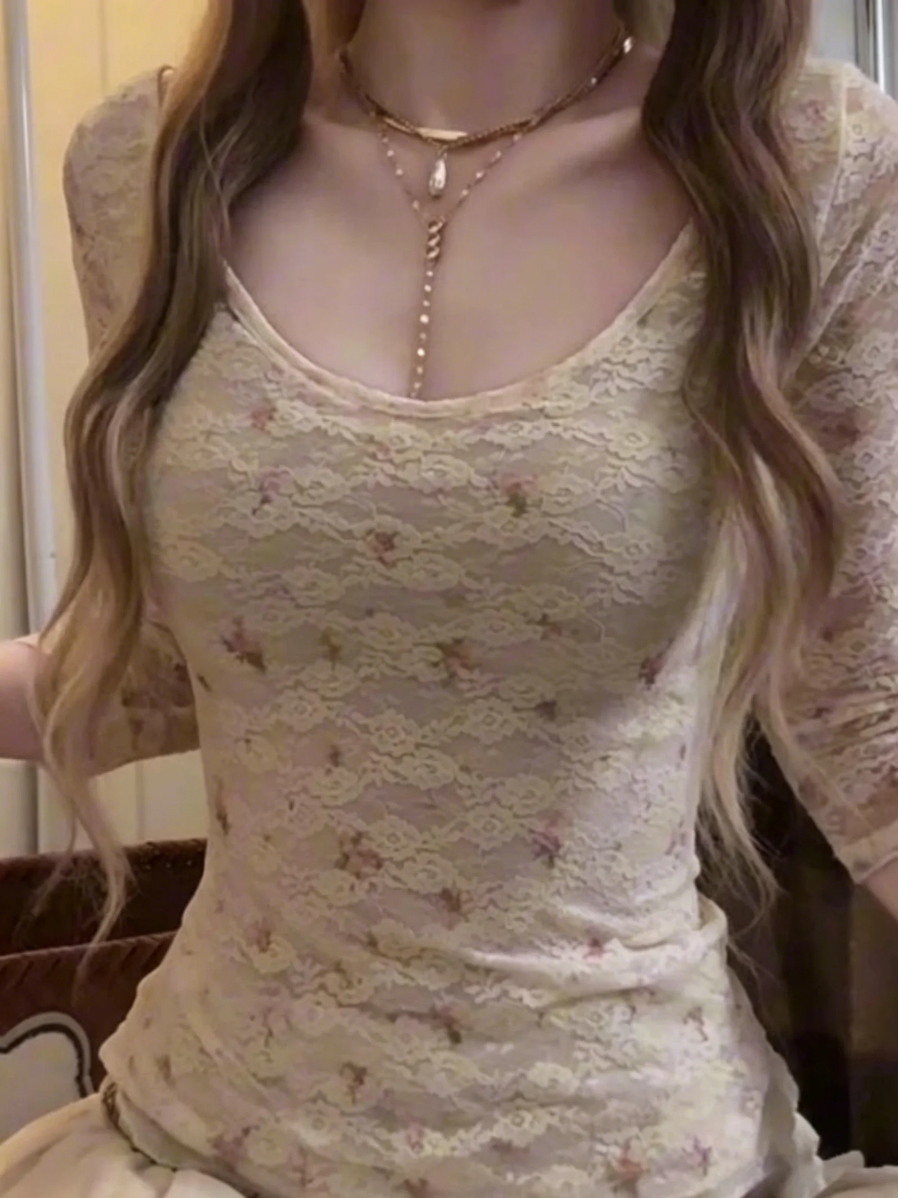 Unique floral print fitted mid-length lace blouse women Summer sweet and versatile base layer top Fashionable and trendy Y2K