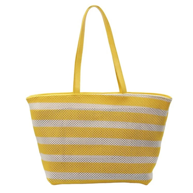 

Fashionable Commuter Bag With Elegant Leather And Simple Solid Color Perfect For Business Women Everyday Use