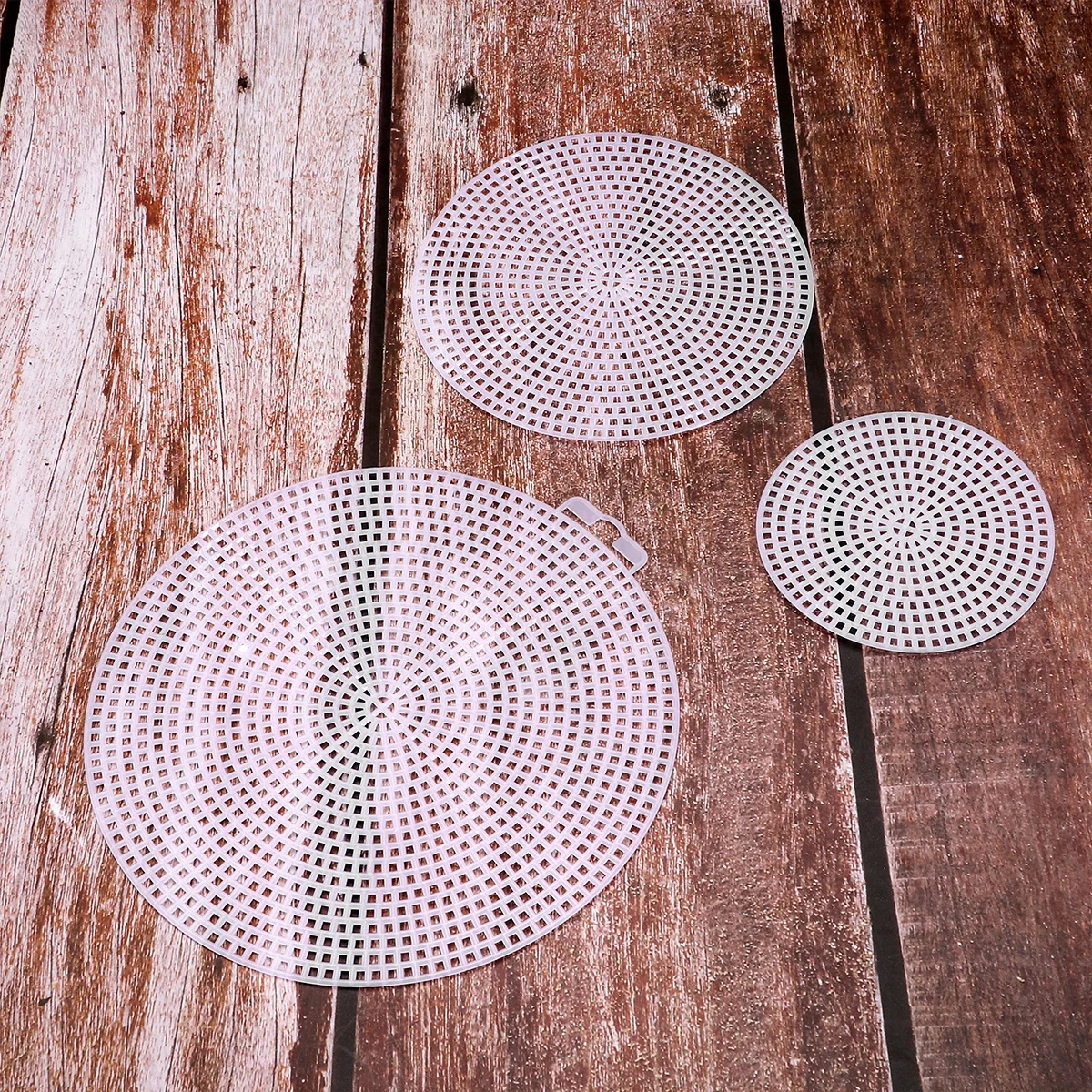 

60pcs Round Cross Stitch Sheet Cuttable Plastic Diy Embroidery Grid For Bag Bottom Liner Wool Yarn Craft 3D Manual Multi-Purpose