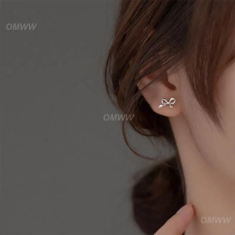 1~5pcs Glossy Earrings Womens Sweet And Cute Earrings Earring Ear Jewelry Cute Fashion Accessories Simple Style Cute Earrings