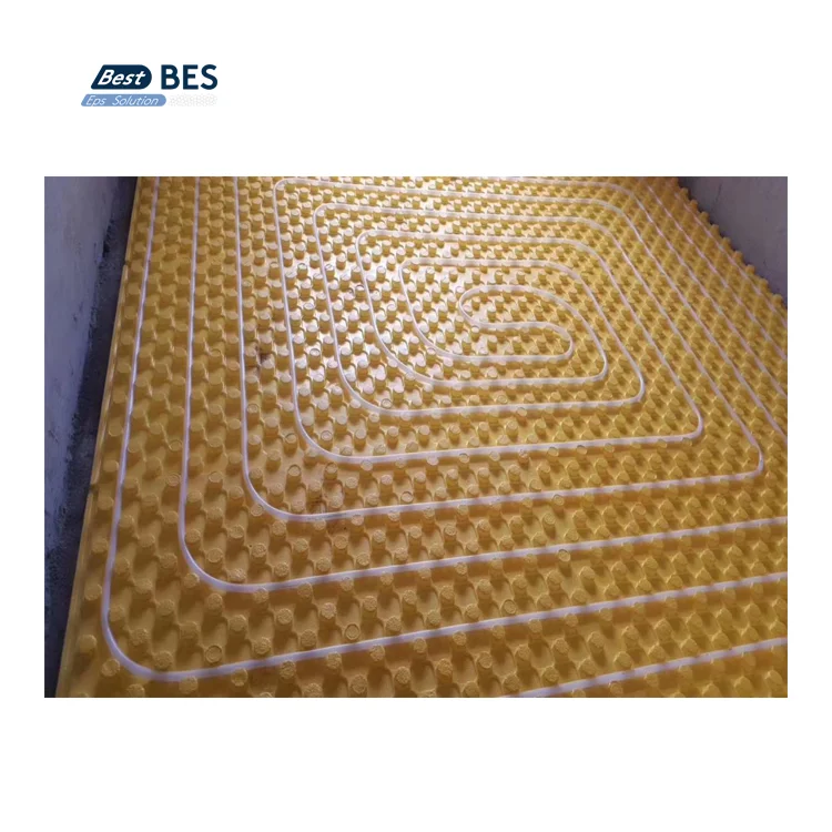 BES Copertura automatica della pellicola Laminazione del pannello di riscaldamento a pavimento Pannello in schiuma EPS Macchina per formare sottovuoto in plastica per pavimenti riscaldati