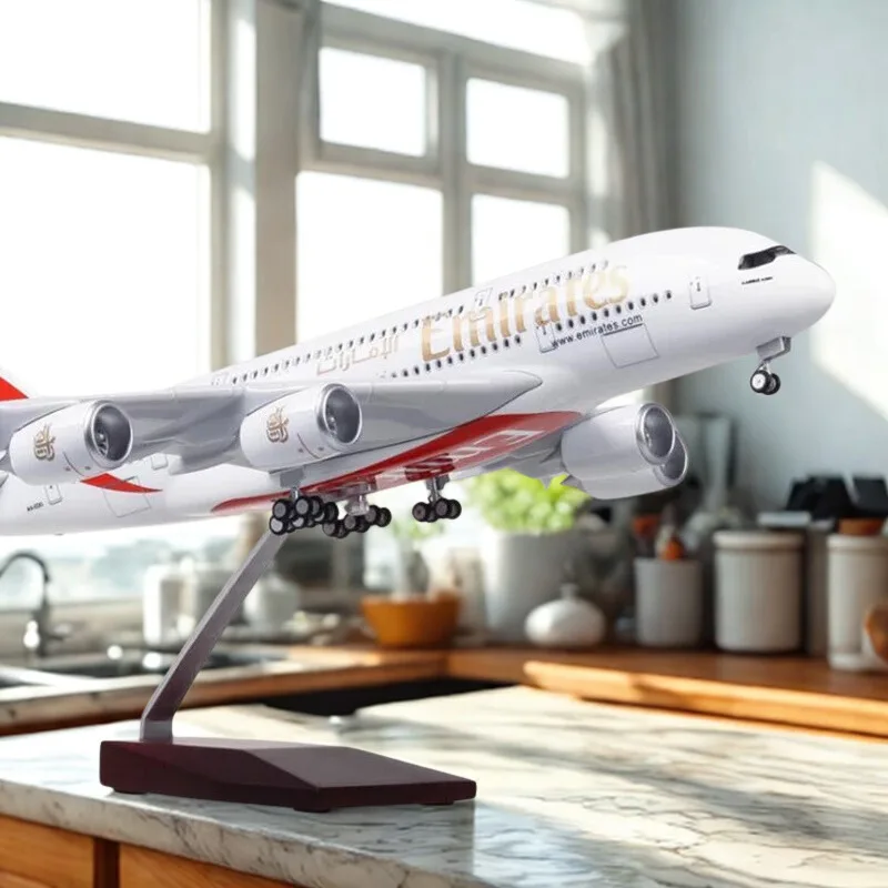 

1/160 Airbus A380 UAE/Emirates 18 inchs Large Model Diecast Airplane Model Kits with Stand Airliner Model Plane Toy Display