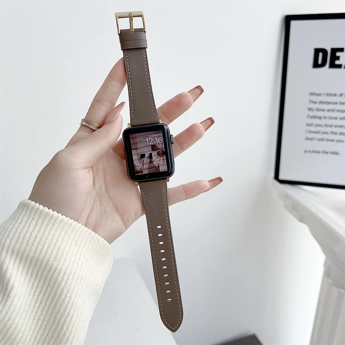 Watch Band For iWatch 42/44/45/46/49mm 38/40/41mm PU leather Fashion Watch Strap for Watch Series Ultra2 Series 10/9/8/7/6/5/4/3/2/1_voghion.com