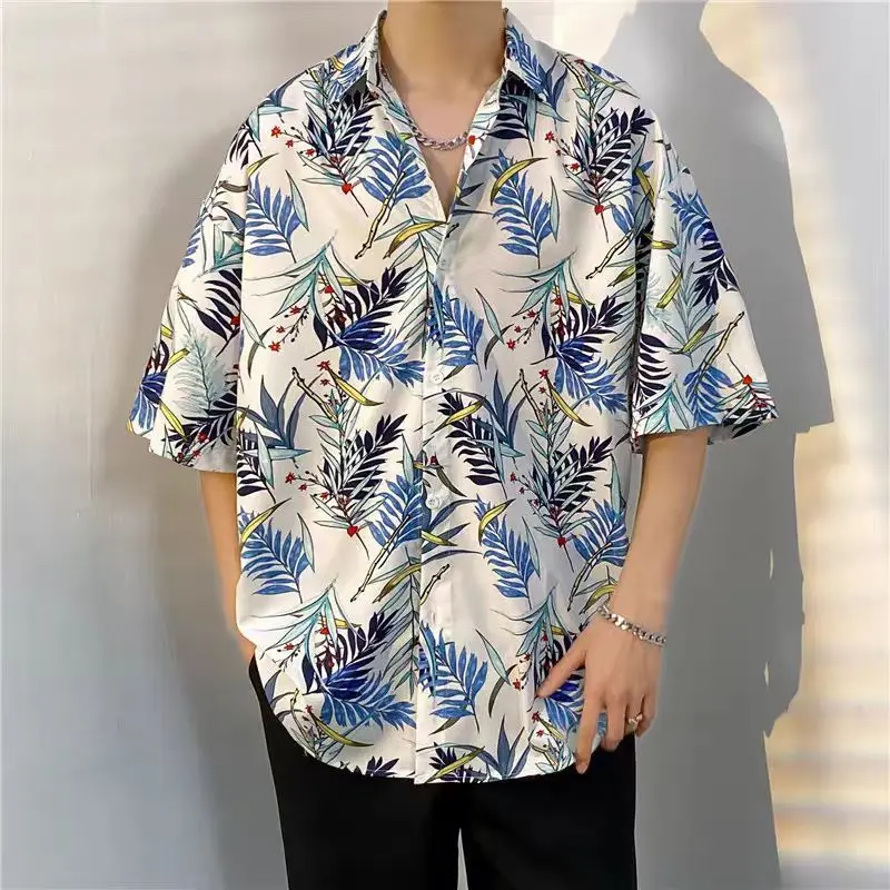 Blusa de manga corta holgada para Hombre, Ropa deportiva informal con botones estampados, estilo fino, Harajuku, elegante y a la moda