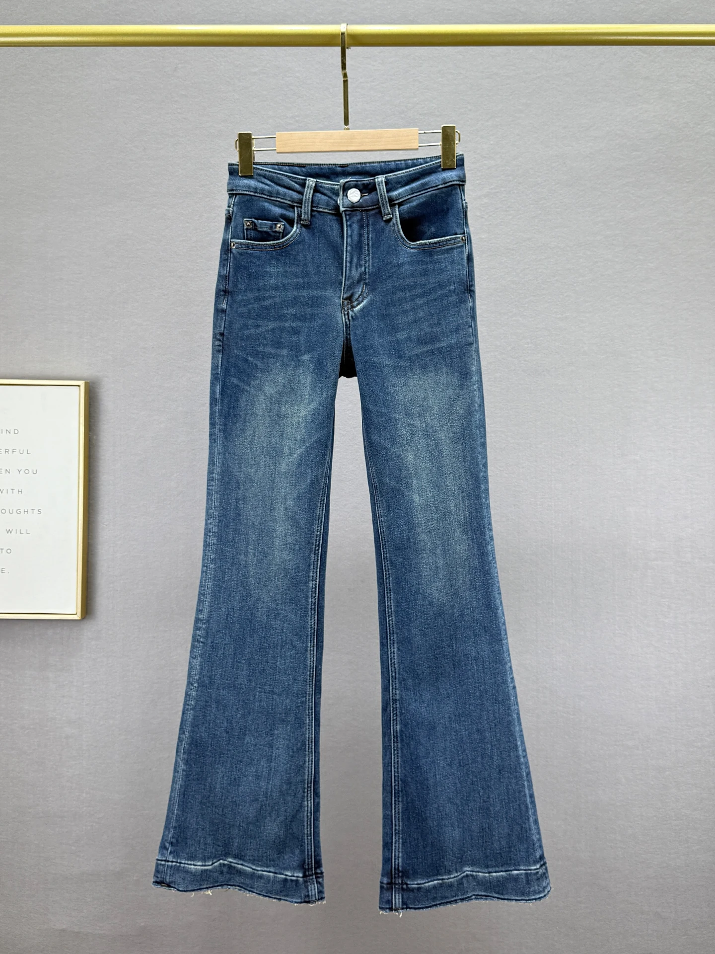 

Женские зимние модные джинсы-клеш с высокой талией, облегающие, винтажные, с эффектом потертости, на флисовой подкладке, эластичные, повседневные, из хлопкового денима