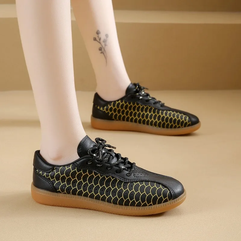 

Plus Size Couple Casual Shoes Fashion Outdoor Fitness Women Sneakers Breathable Walking Flat Trainers Neutral Running Sneaker