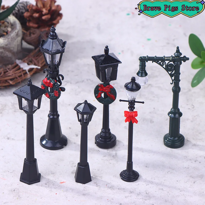 2/12pcs Mini Christmas Street Lights Garden Street Lights Simulation Model Miniatures Lights Ornaments Home Decor