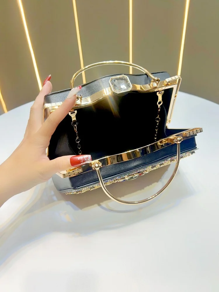 Women's Luxury Shiny Crystal Inlaid Diamond Evening Bag 2025 High-quality Wedding Party Tote Atmospheric Square Bag Shoulder Bag