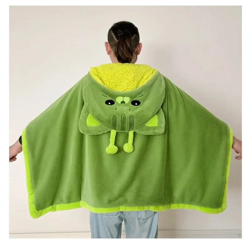 Adult Kids Creative Cartoon Alien Cat Cape Cloak Office Home Wear Thickened Shawl for Outdoor Use Girls Lovely Plush Soft Cloak 4