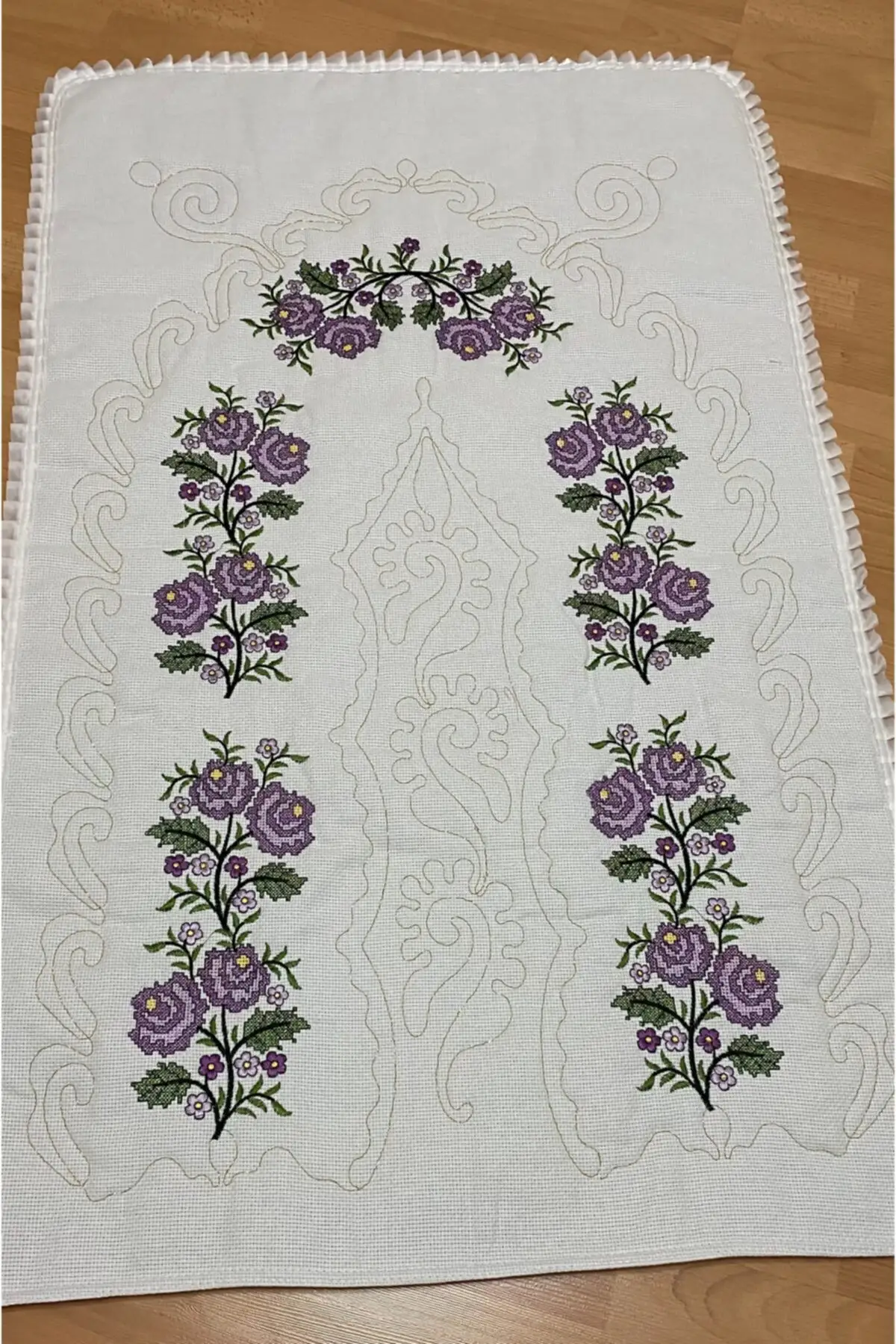 

DOLBOVI dowry embroidery 100 cotton linen with embroidery embroidery embroidery cotton linen Seccade cream * lilac Meditation Rug