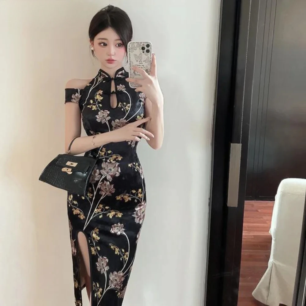 Chinesische verbesserte Cheongsam Licht Off Schulter Design Taille Tasche Hüfte Engen Kleid Frauen Frauen Neue Retro Chinoiserie Hohe Gefühl