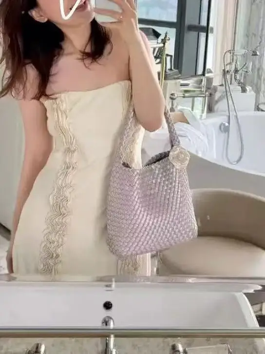 

2026 new Women's PU Leather Woven Shoulder Bag Large Capacity Tote Handbag Soft European American Style for shopping Travel