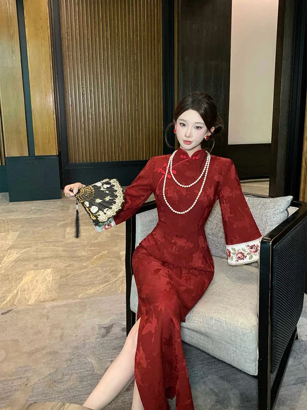 

Красное вышитое платье для помолвки с длинными рукавами, свадебный костюм в ретро-стиле, гарантия тепла и комфорта