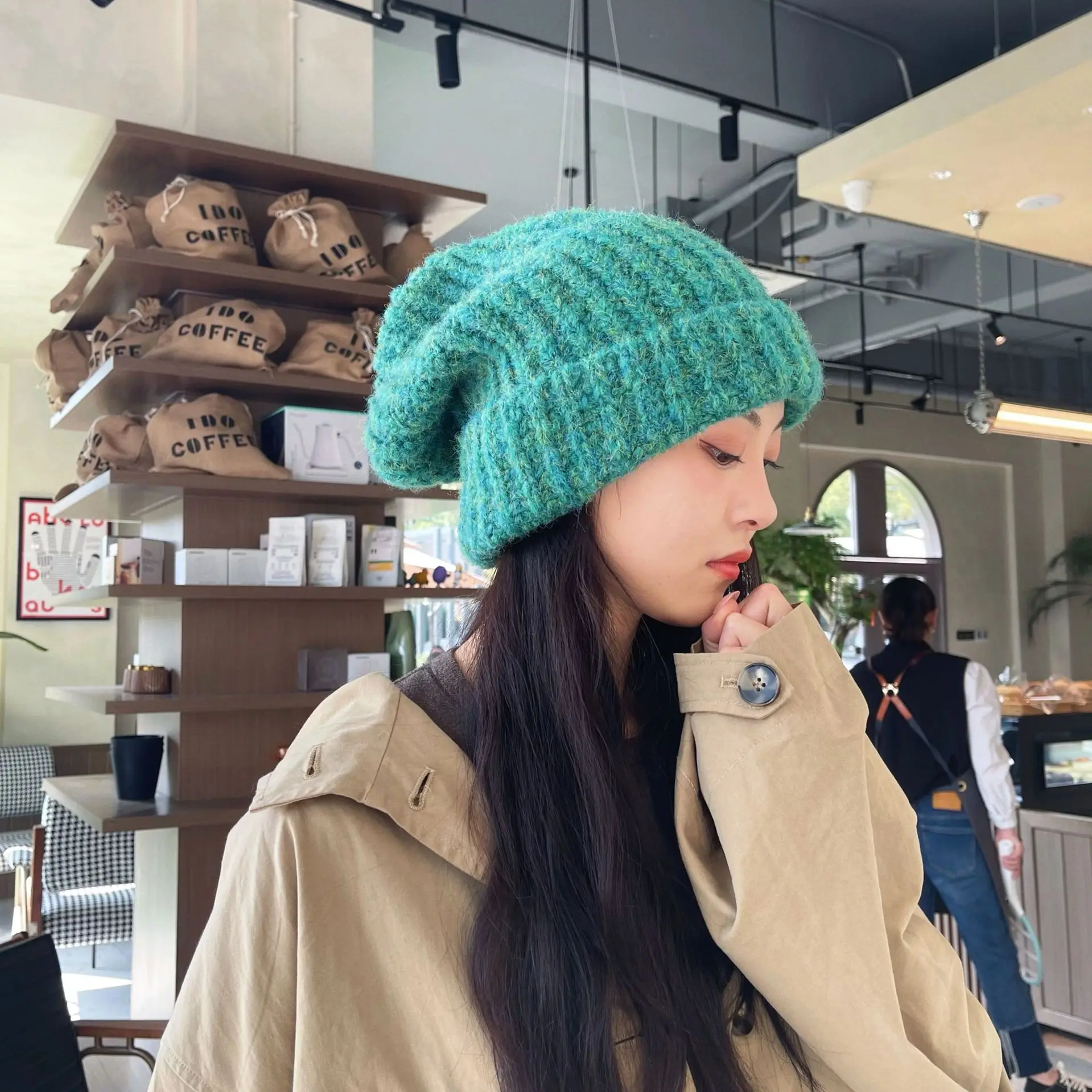 2023 winter new big head round knitted hat thick soft waxy large version curly edge yarn pile hat