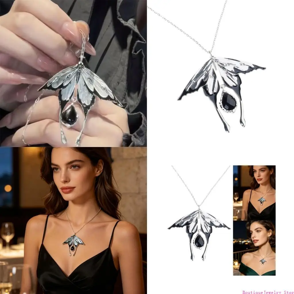E1PE Moth Pendant Necklace Jewelry for Daily Wear and Going Out Outfit Styling