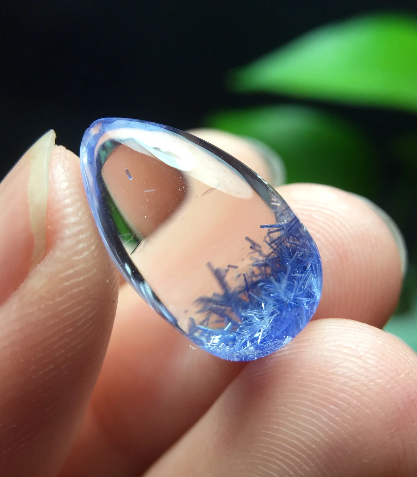 الطبيعية الأزرق Rutilated Dumortierite قلادة من الكوارتز 18.6*11.2*8.7 مللي متر واضح زهرة قلادة الذهب والمجوهرات AAAAAAA