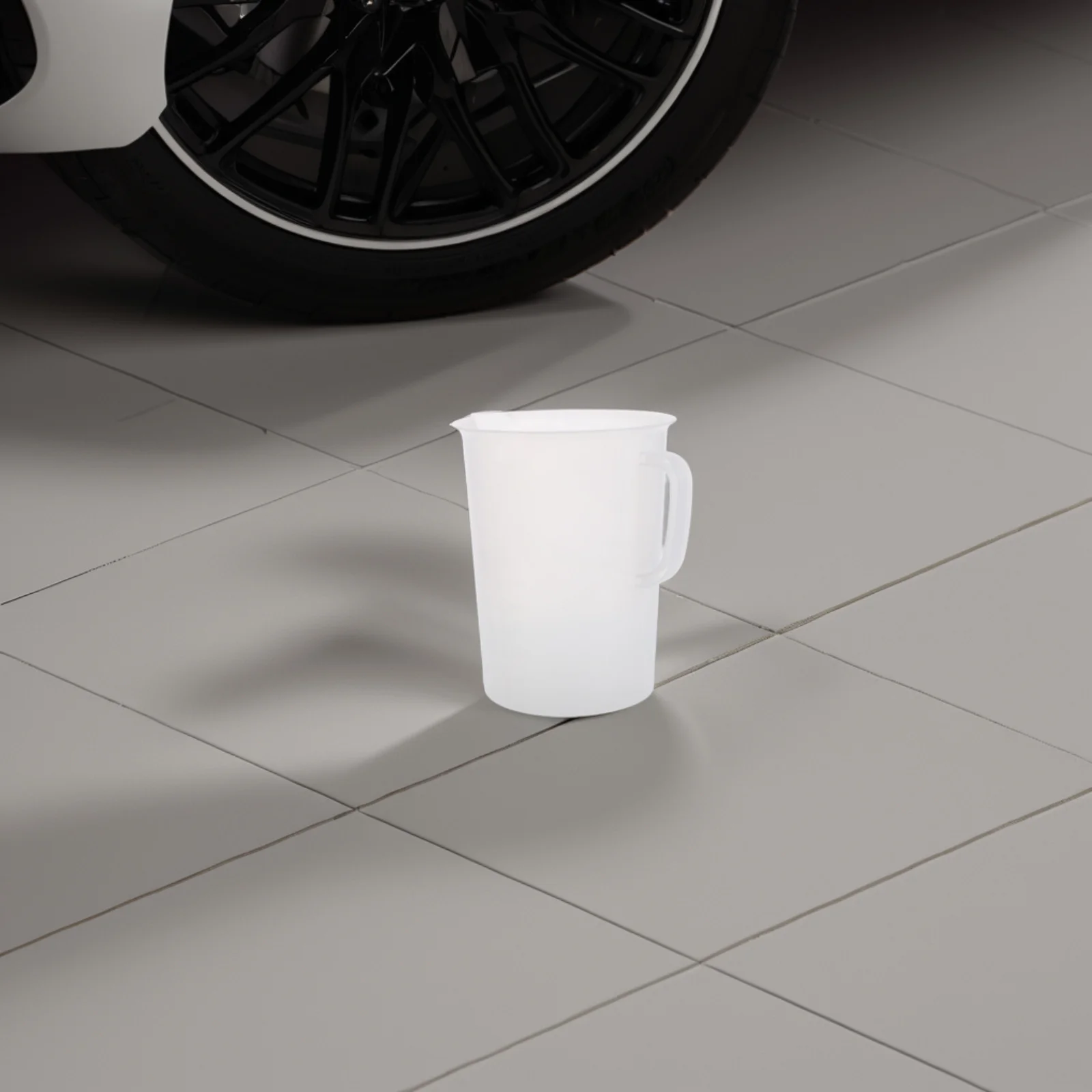 

5000ml Large Plastic Measuring Jug Oil Container Handle Automotive Engine Fluids Graduated Mixing Pitcher Measuring Jug