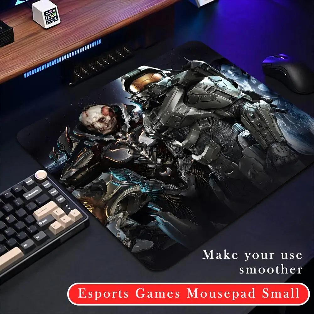 H-Halo soldier c-captaines pattern Mouse Pad Rubber Small mouse pad CSGOs desktop computer office keyboard e-sports ROGs game