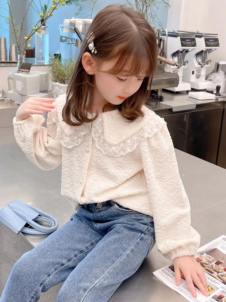 2024 Versatile Trendy Bottom Doll Shirt Spring and Autumn New Girl Pearl Lace Flip Collar Soft White Shirt