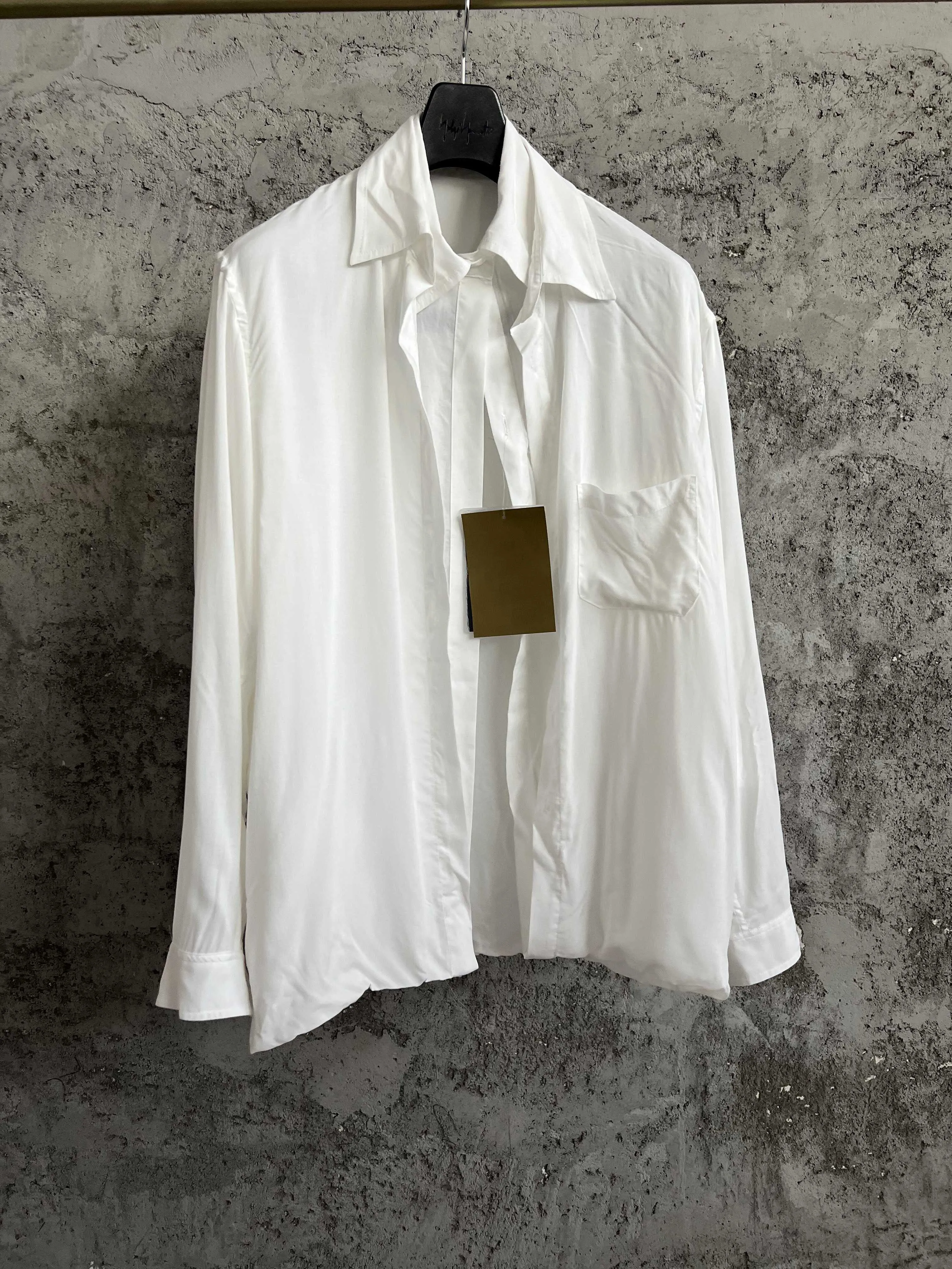 

Original design Japanese limited edition white pure cotton shirt