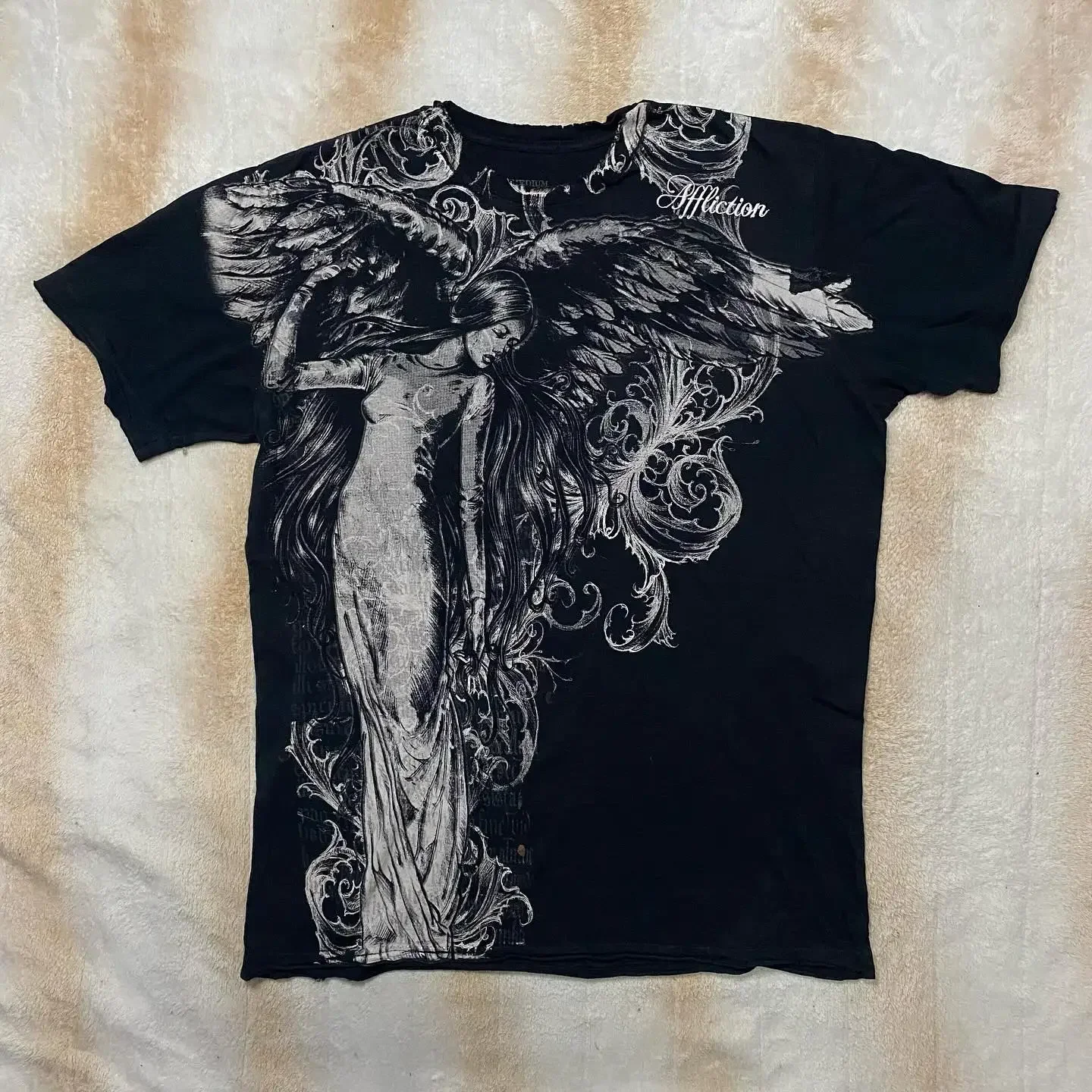 MMA Elite Skull Cross Wing Grunge Cyber Y2K Style T-Shirt