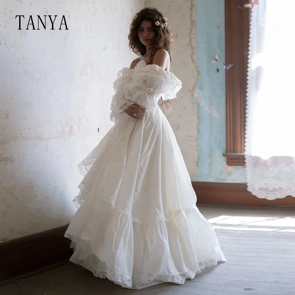 Vintage Taffeta Wedding Dress Square Collar Long Sleeve Floor Length Bridal Gown Romantic A Line Bridal Photoshoot Dress TSWD354