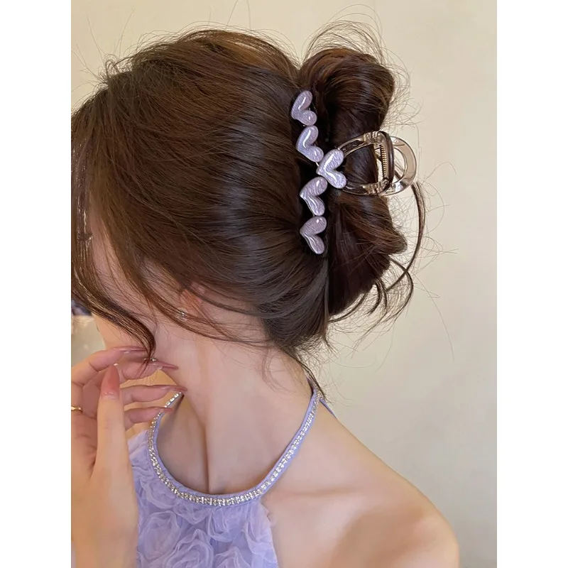 New Fashion Elegant Popular Colorful Jelly Heart Acrylic Hair Claw Clip for Women Girls Summer Hair Accessories