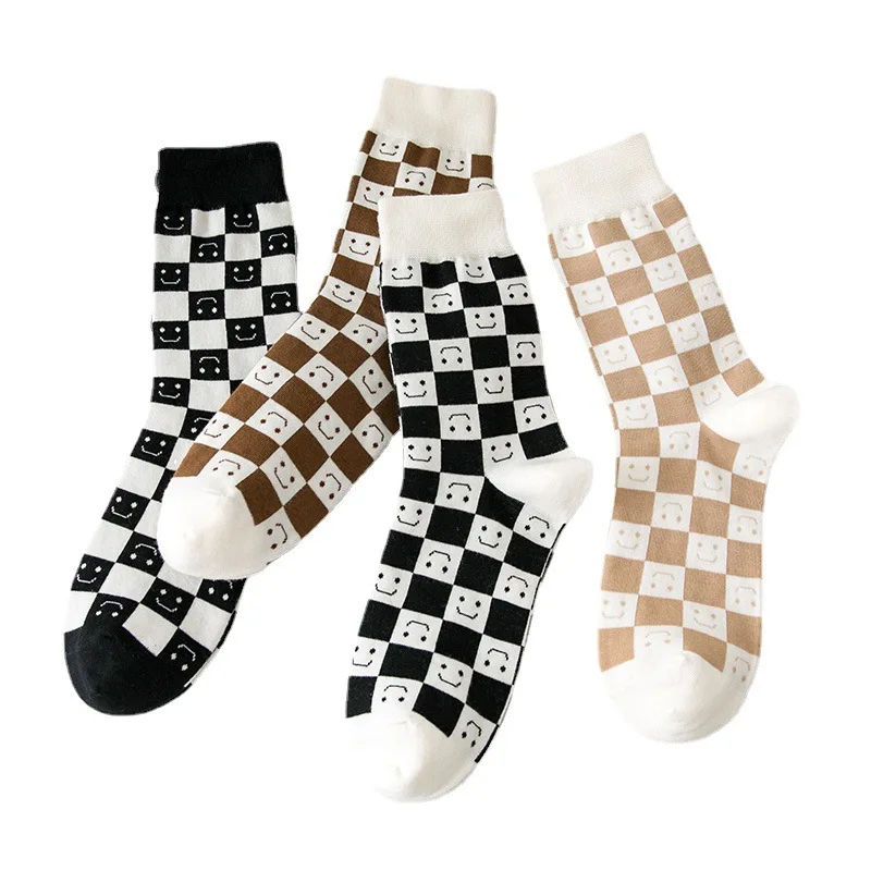 Women Checkerboard Socks Harajuku Trend Geometric Checkered Socks Cotton Streetwear calcetines hip hop kawai Smiley Novelty Sock