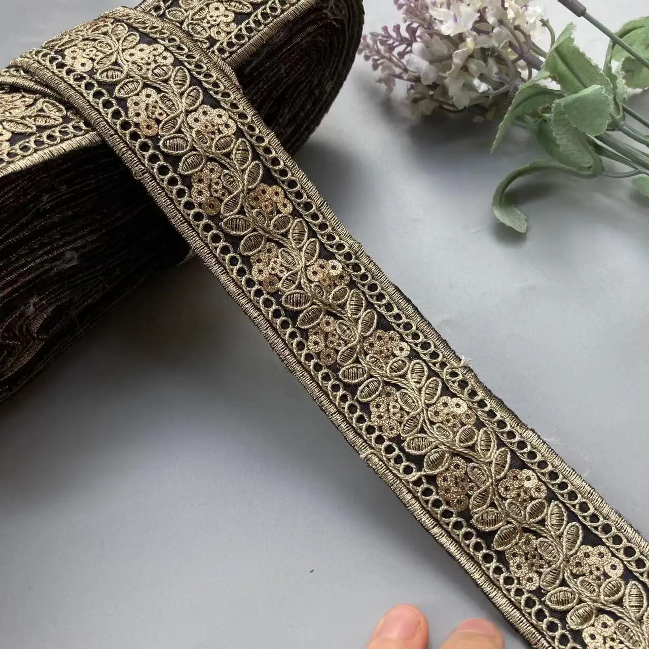 1 Yards Black 4CM Lace Trim Ribbon Ethnic Clothing Gold Strand Thread Embroidery Sequin Children's Hanfu Fabric Accessories New