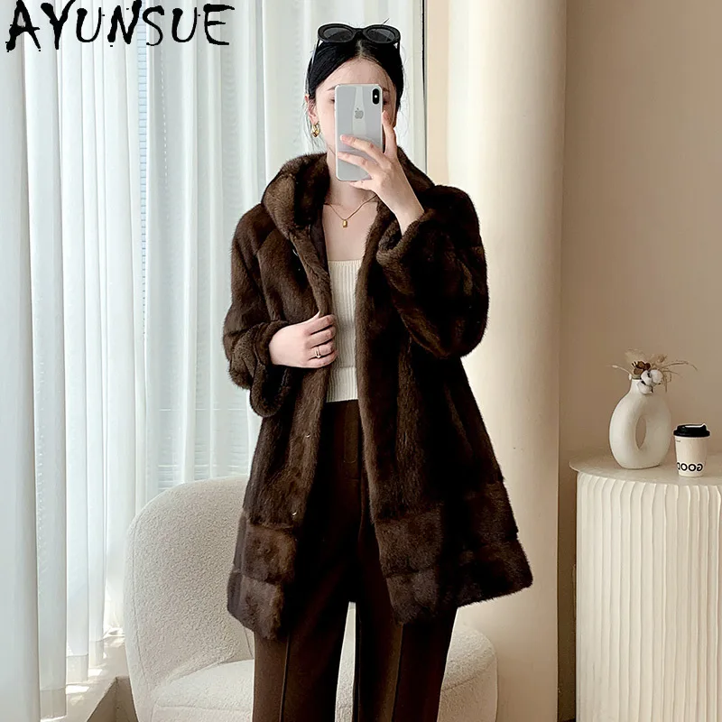 AYUNSUE Naturalny Futro z Norki Damskie Płaszcz Średniej Długości z Kapturem Luksusowy Cały Futro z Norki dla Kobiet Odzież Wysokiej Jakości Płaszcze Abrigo Mujer