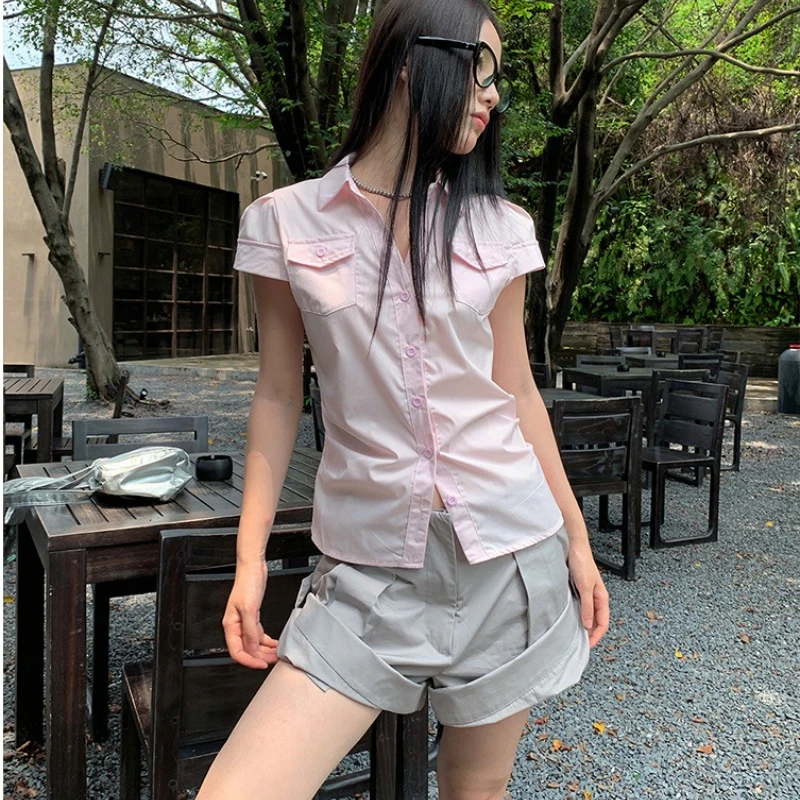 

2025 Summer Commuter Style Checkered Shirt for Women Pleated and Fitted with Short Sleeves