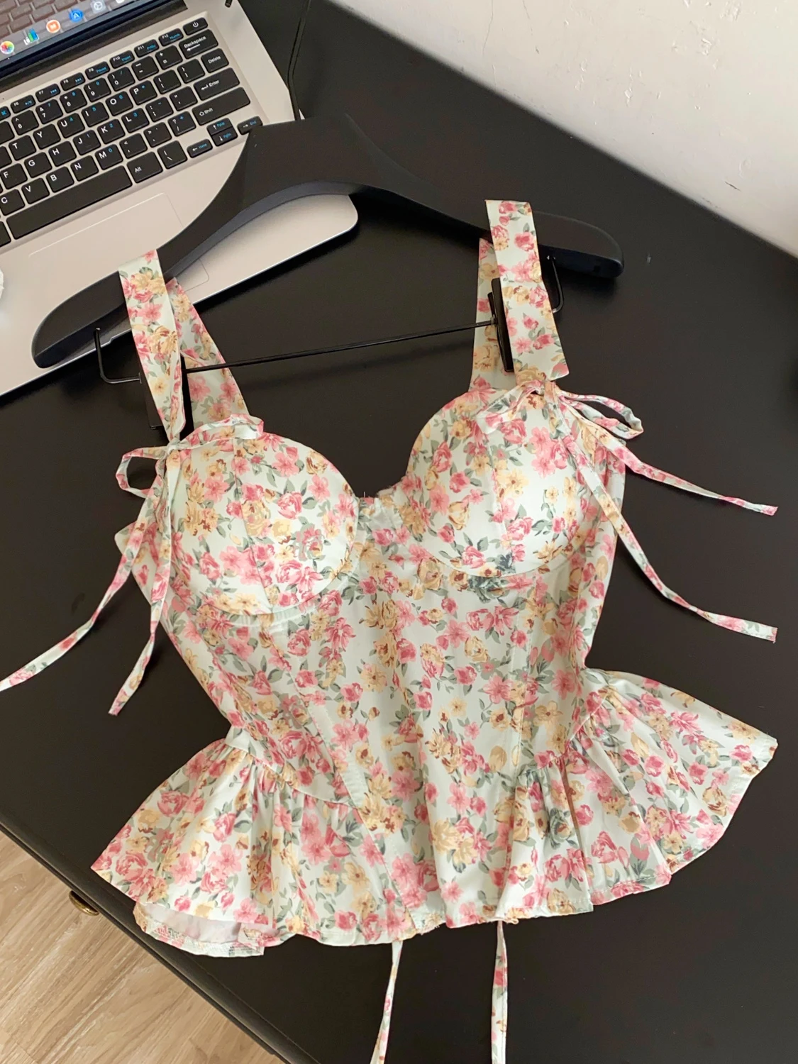 Floral Fishbone Pure Desire Strap Vest Women Summer Knot Waist Sexy Slimming Top Outerwear Commute Style Splice Slim Fit Poly...
