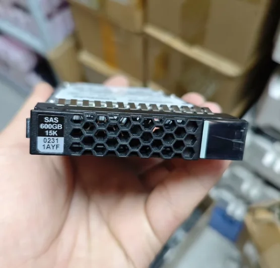 For 02311AYF 600G 15k 12Gb 2.5-inch RH5885 RH2288H V3 V5 server hard disk