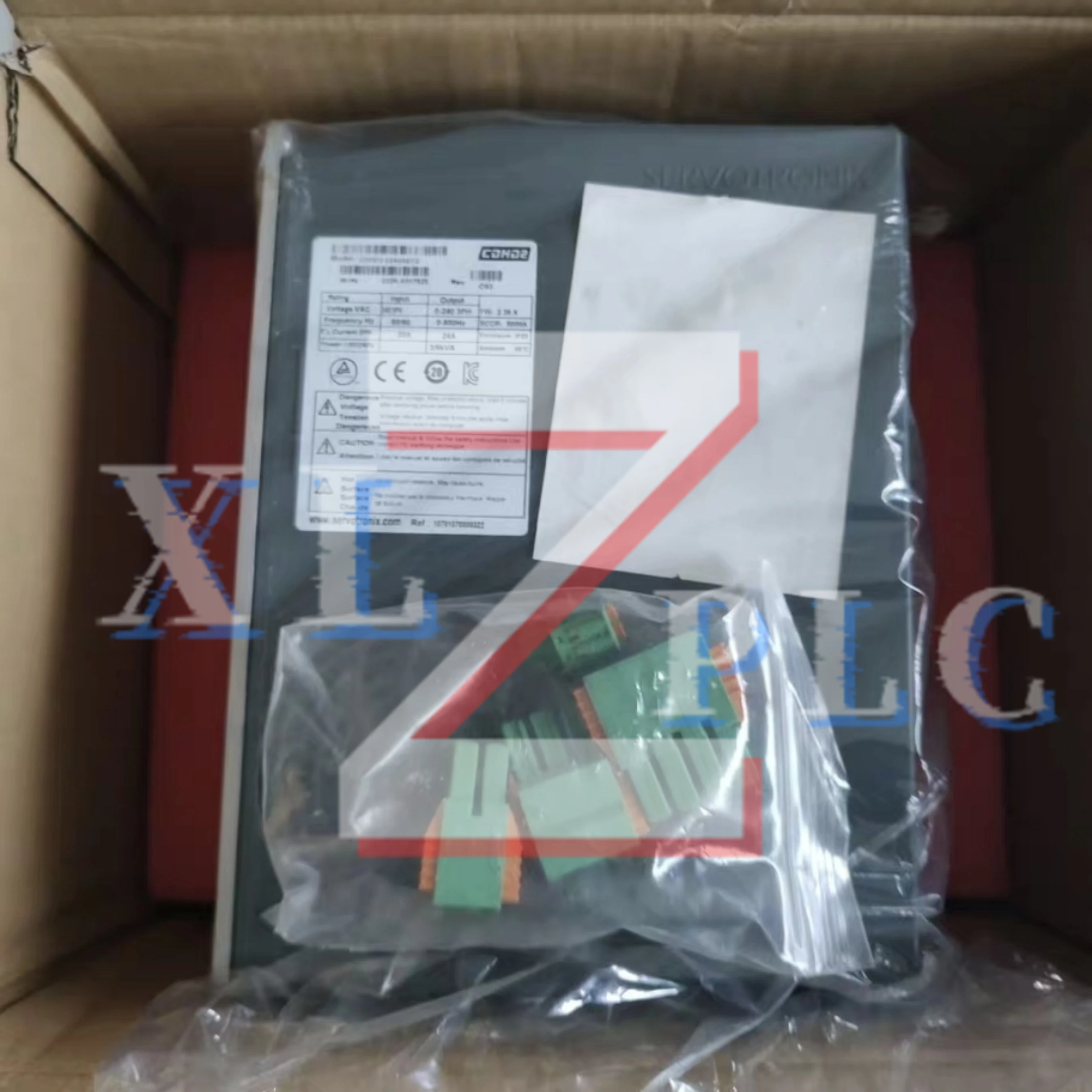 Servotreiber neues Original CDHD2-0202AEC2 CDHD2-0242AEC2