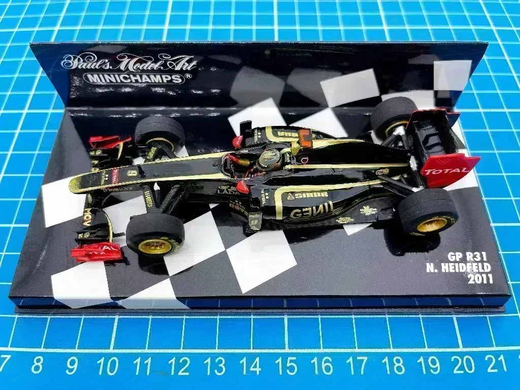 Minichamps 1:43 F1 R31 2011 Heidfeld Simulation Limited Edition Resin Metal Static Car Model Toy Gift