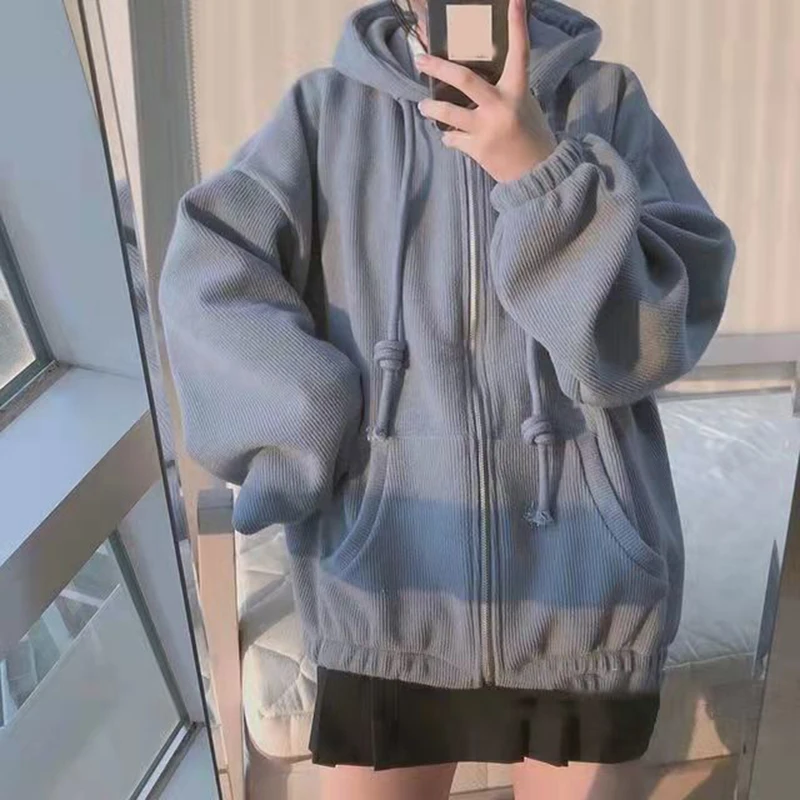 เสื้อฮู้ดดี้วินเทจทรงโอเวอร์ไซส์สำหรับผู้หญิง เสื้อกันหนาวบุขนหนานุ่ม สวมใส่สบายๆ มีฮู้ด ซิปกระเป๋า เชือกผูกเอว แขนยาว
