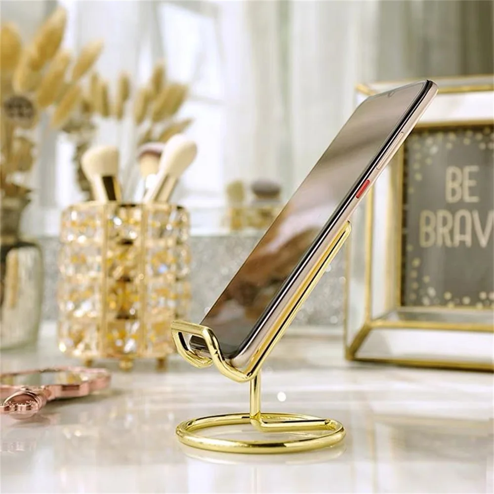 Metal desktop mobile phone stand Foldable iPad tablet supports smartphone mounting for lazy holders of mobile phone table stand