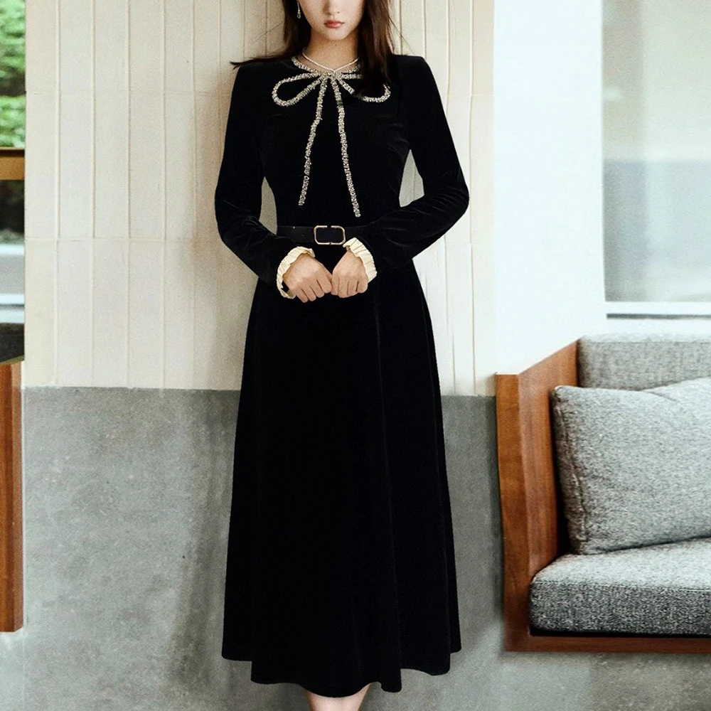 TWOTWINSTYLE Patchwork Belt Elegant Dresses For Women Round Neck Long Sleeve High Waist Spliced Diamonds A Line Dress Female New