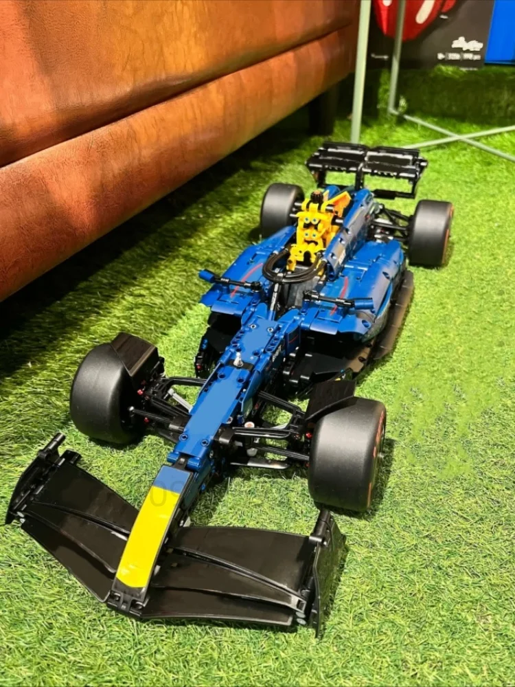 

Mechanical Group F1 Racing Car Building Blocks 42206 MOC 1639Pcs Bricks Assembly Vehicle Model Toys Kids Adults Collect Gift 14+