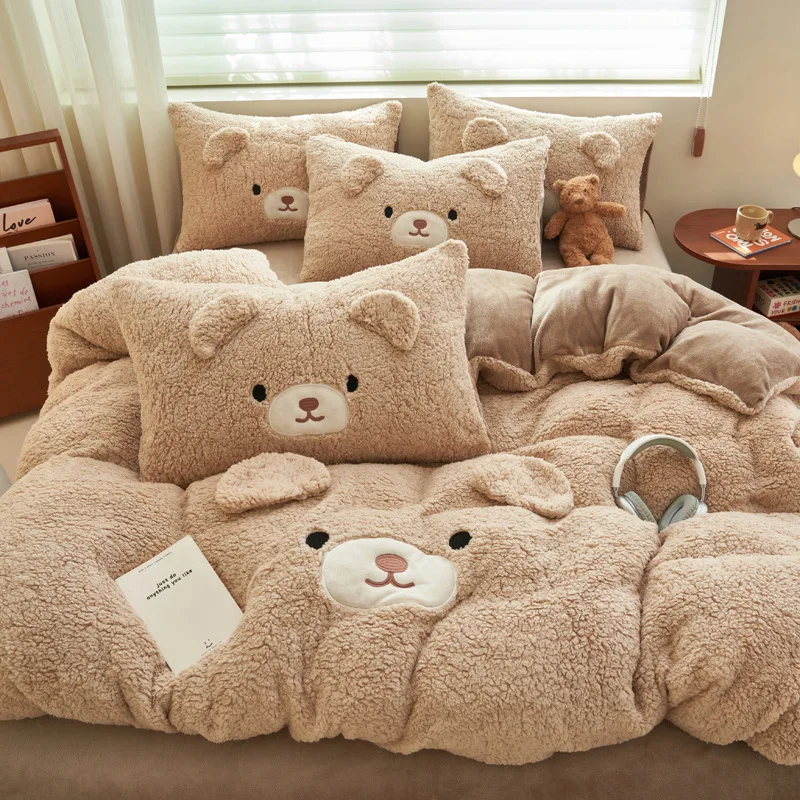 Cute bear plush milk fleece four-piece set, lamb fleece thickened coral fleece cartoon three-piece set, bed sheet quilt cover