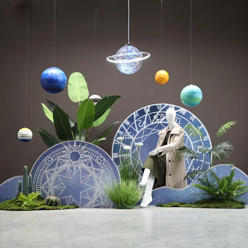 

Стильный магазин женской одежды, магазин одежды, шоу, украшение для окна, реквизит