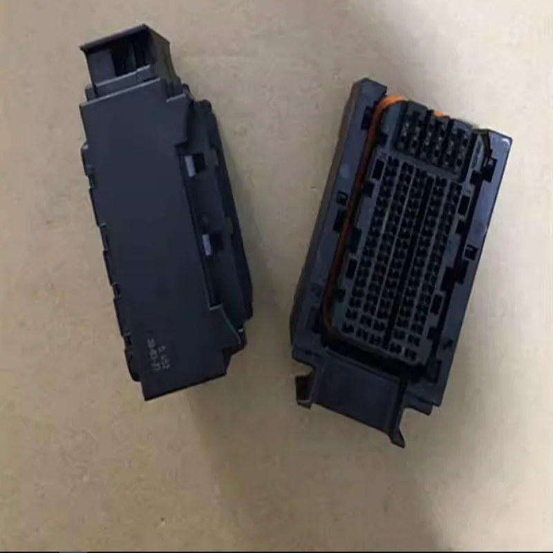 

2PCS Original connector 1928405452 91P female housing