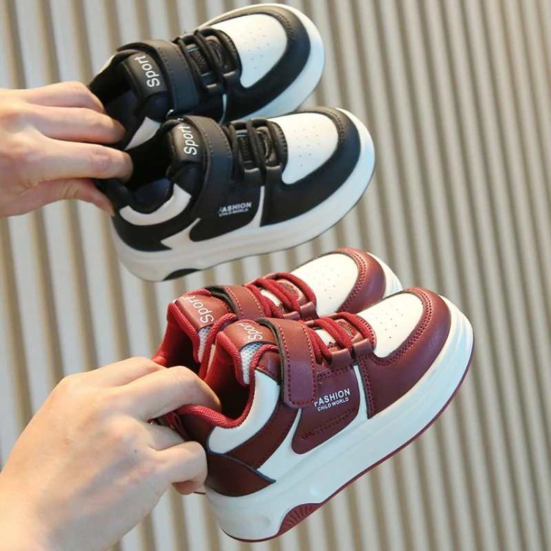 Child Sports Shoes2025 Autumn New Retro Child Flat Sole Single Shoe Casual Anti Slip Men Women Sole Versatile Fashion Girl Shoes