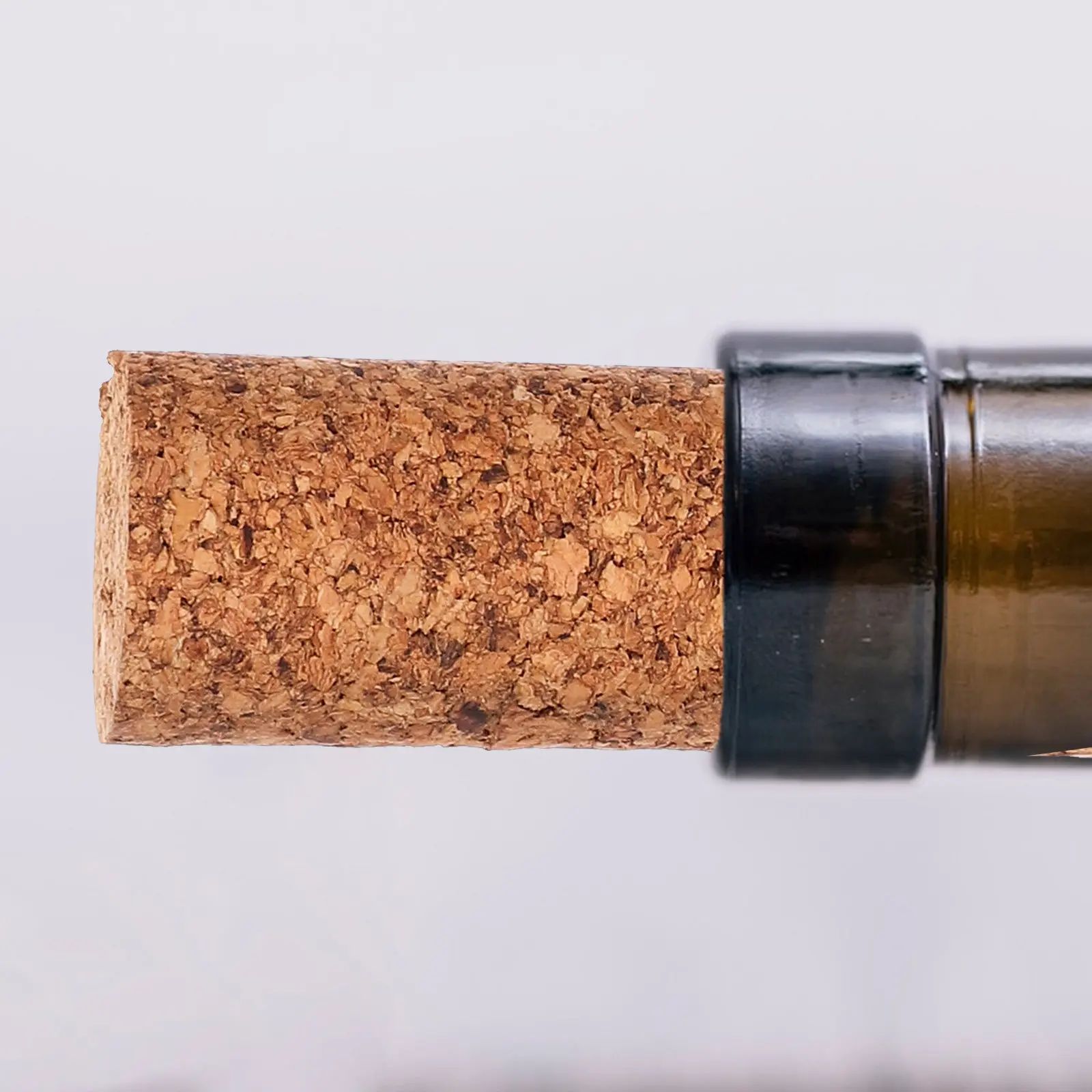 2Pcs Exquisite Handcrafted Cork Stoppers for Wine Bottles Glass Bottles Secure Seal Preserves Flavor Party Atmosphere Bar Hotel